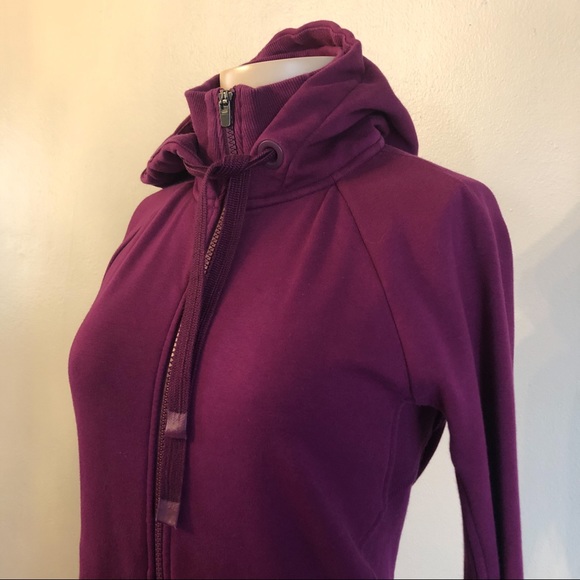 Athleta Triumph Hoodie Sweatshirt Jacket Velvet Plum Sz XS - Picture 7 of 12
